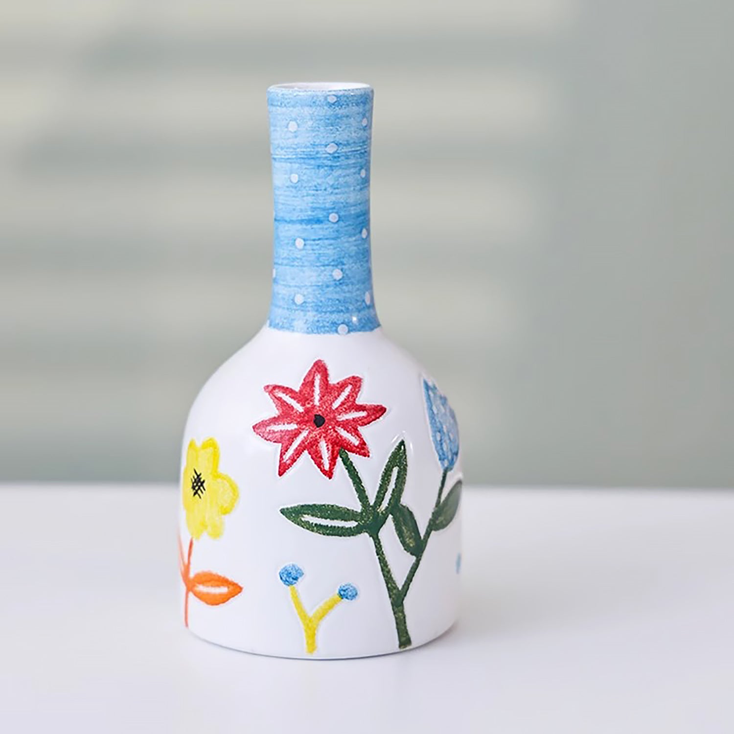 Vase en céramique fait main avec Motifs floraux