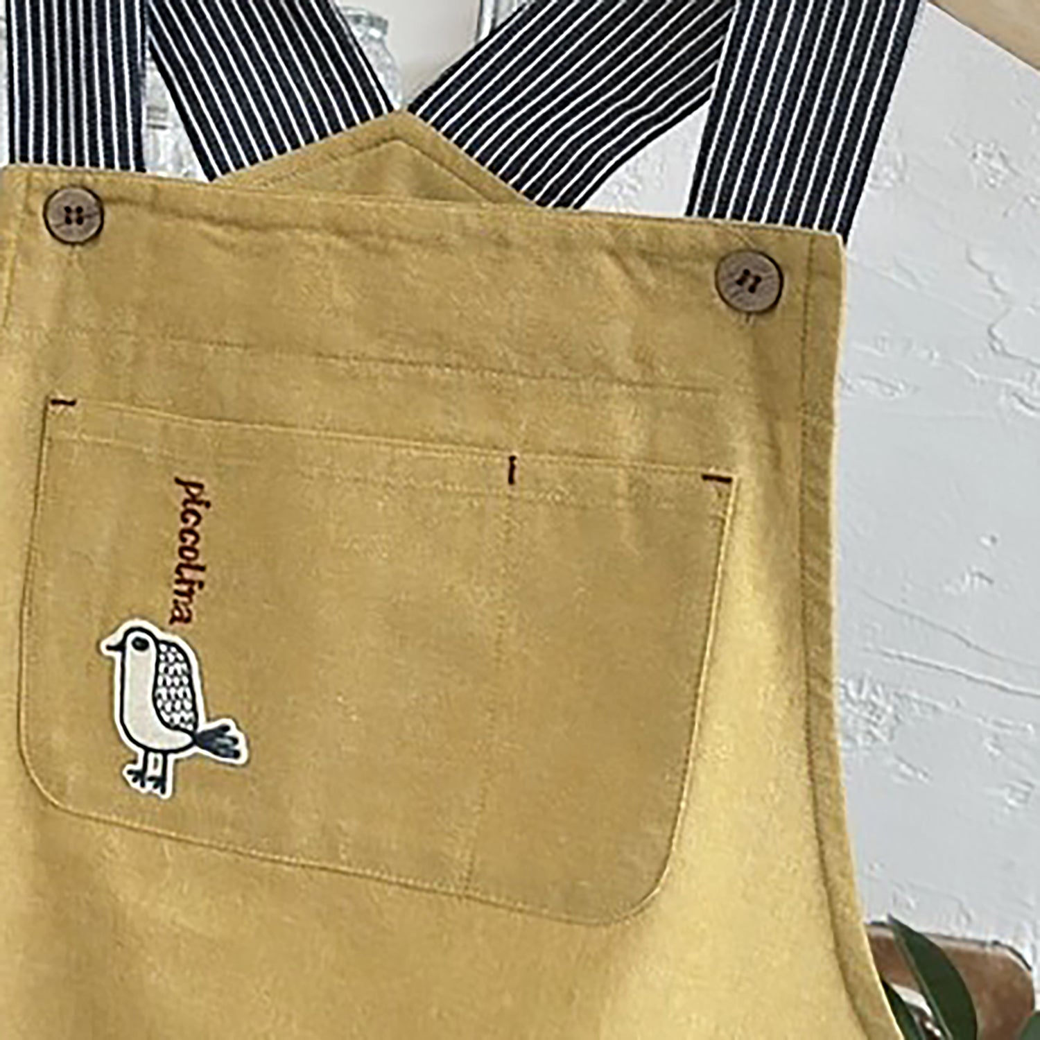 Tablier Kusuguru avec motif chat