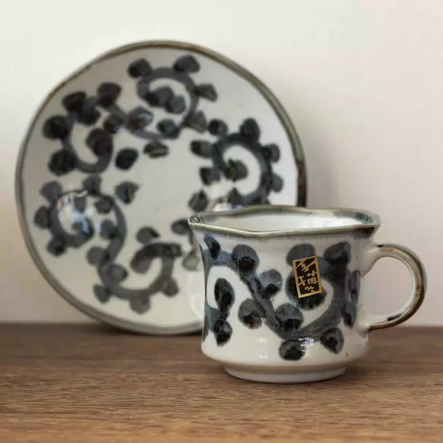 Tasse à café Setoyaki motif Tako Karakusa 