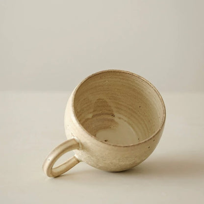 Tasse à café en céramique Kohiki à fleurs en relief faite main