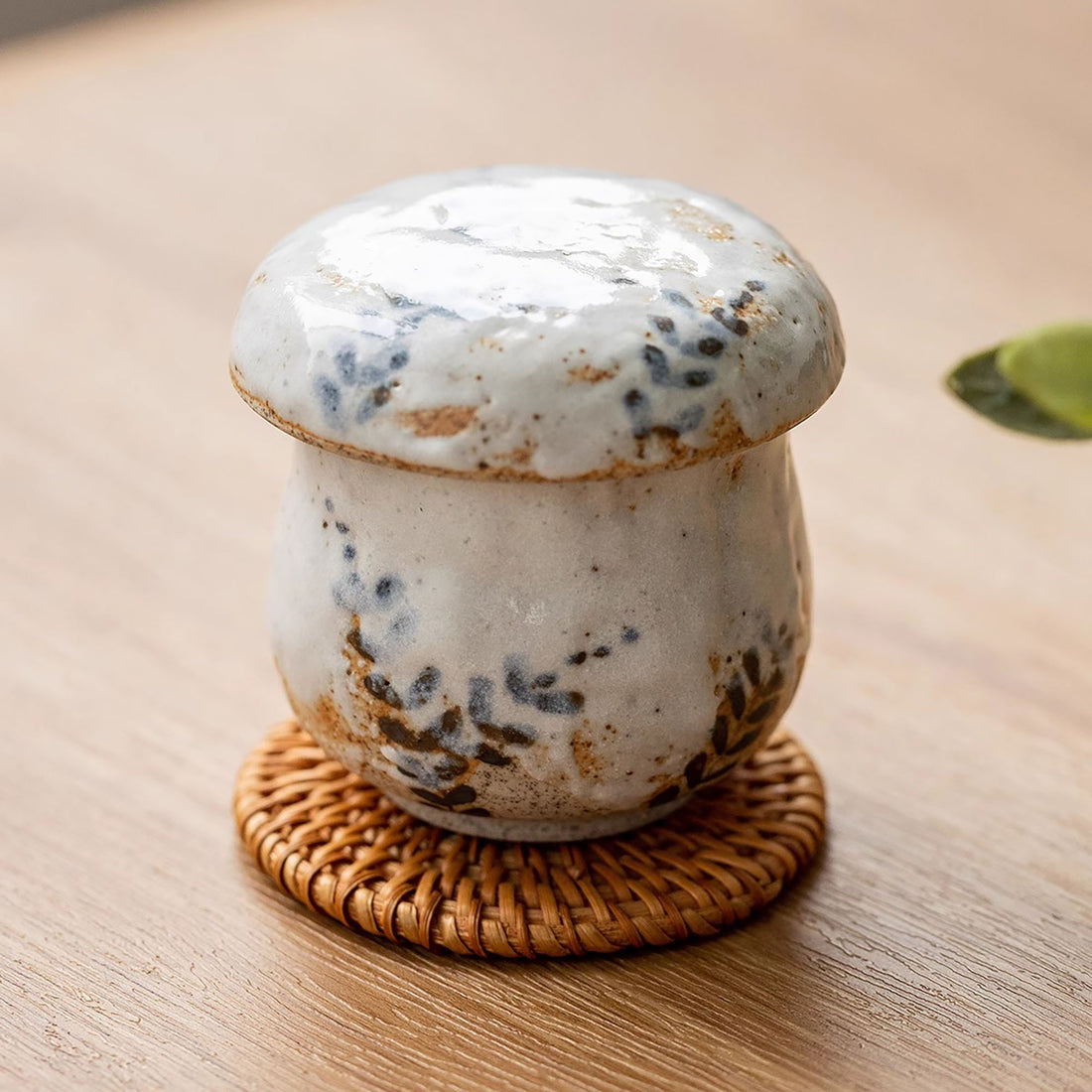 Tasse couverte en Shino-yaki