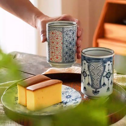 Tasse Minoyaki décor sometsuke bleu et blanc