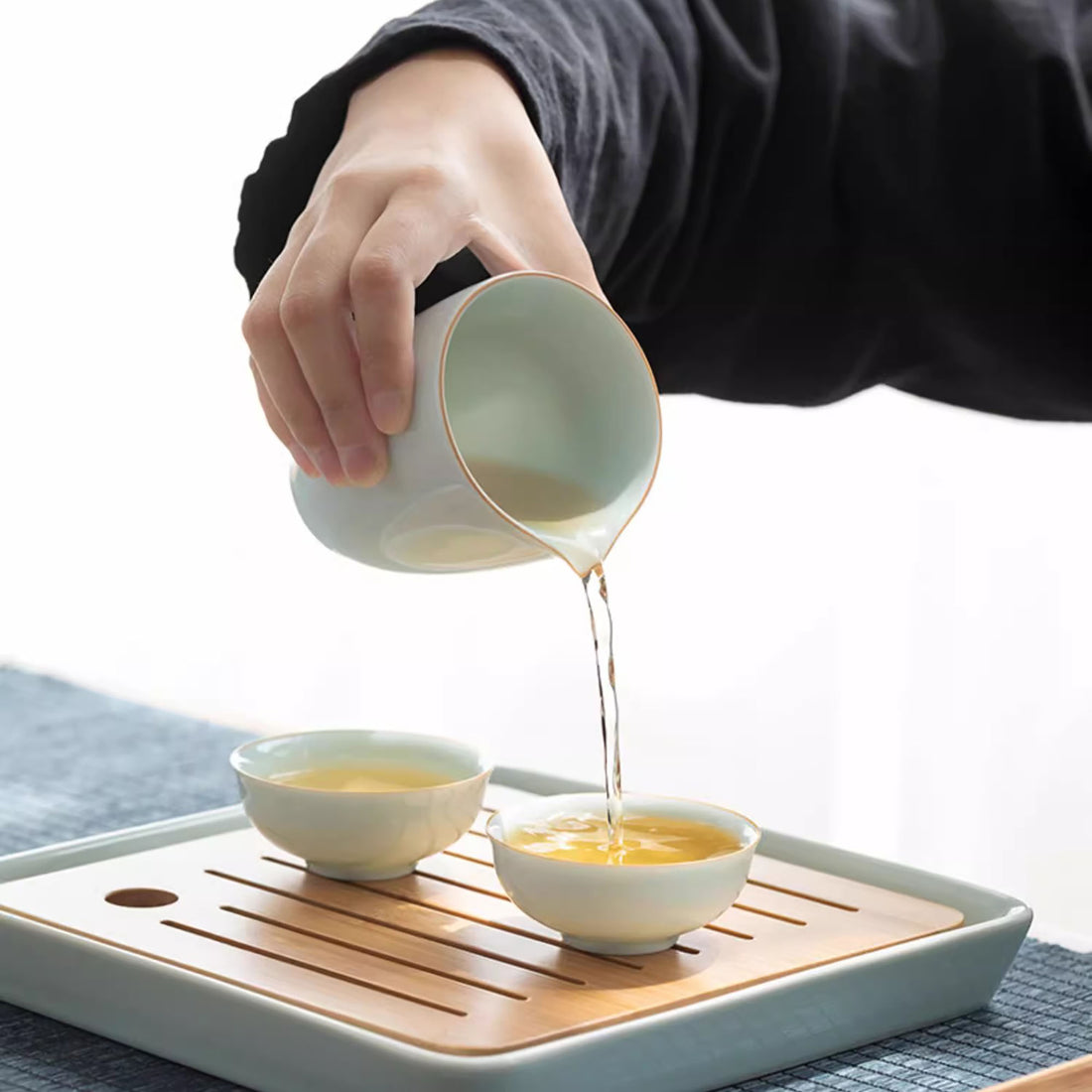 Tasse à thé en forme chapeau