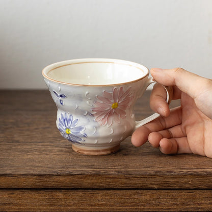 Mug Minoyaki avec motif fleuri peint à la main