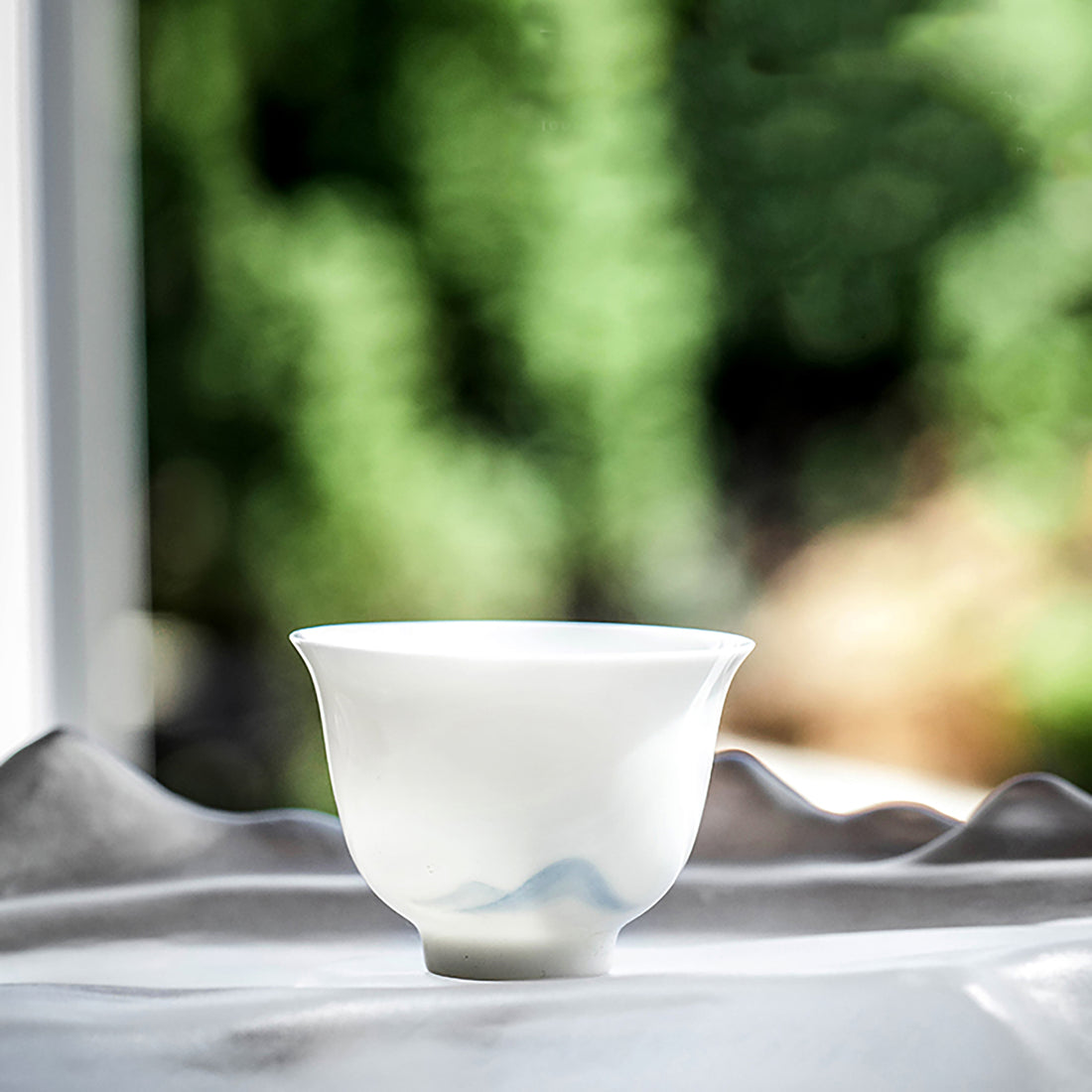 Tasse Gongfu en Céramique en Thème "Montagnes Lointaines"