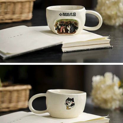 Tasse à café artisanale concept “chat dans la bibliothèque”