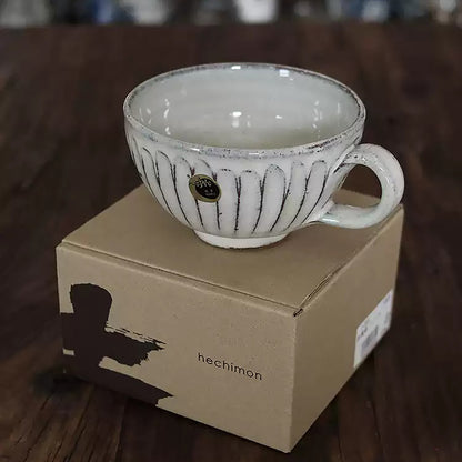 Tasse à café blanche Shigaraki