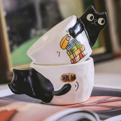 Tasse à café artisanale avec anse chat en relief