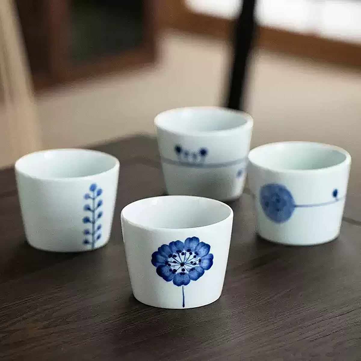 Tasse Minoyaki Hamatou Shirokage à motifs indigo