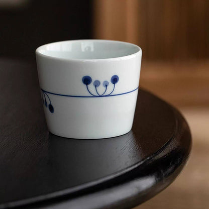 Tasse Minoyaki Hamatou Shirokage à motifs indigo
