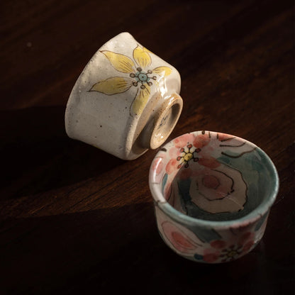 Tasse à thé Hatsuichi en grès façonnée à la main