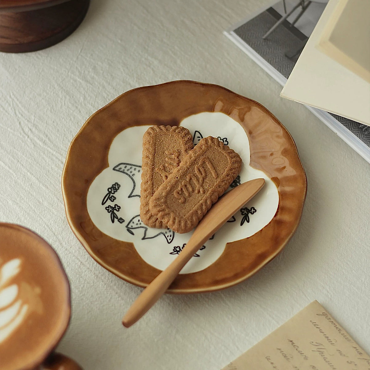 Tasse à café en céramique à motifs de colombes