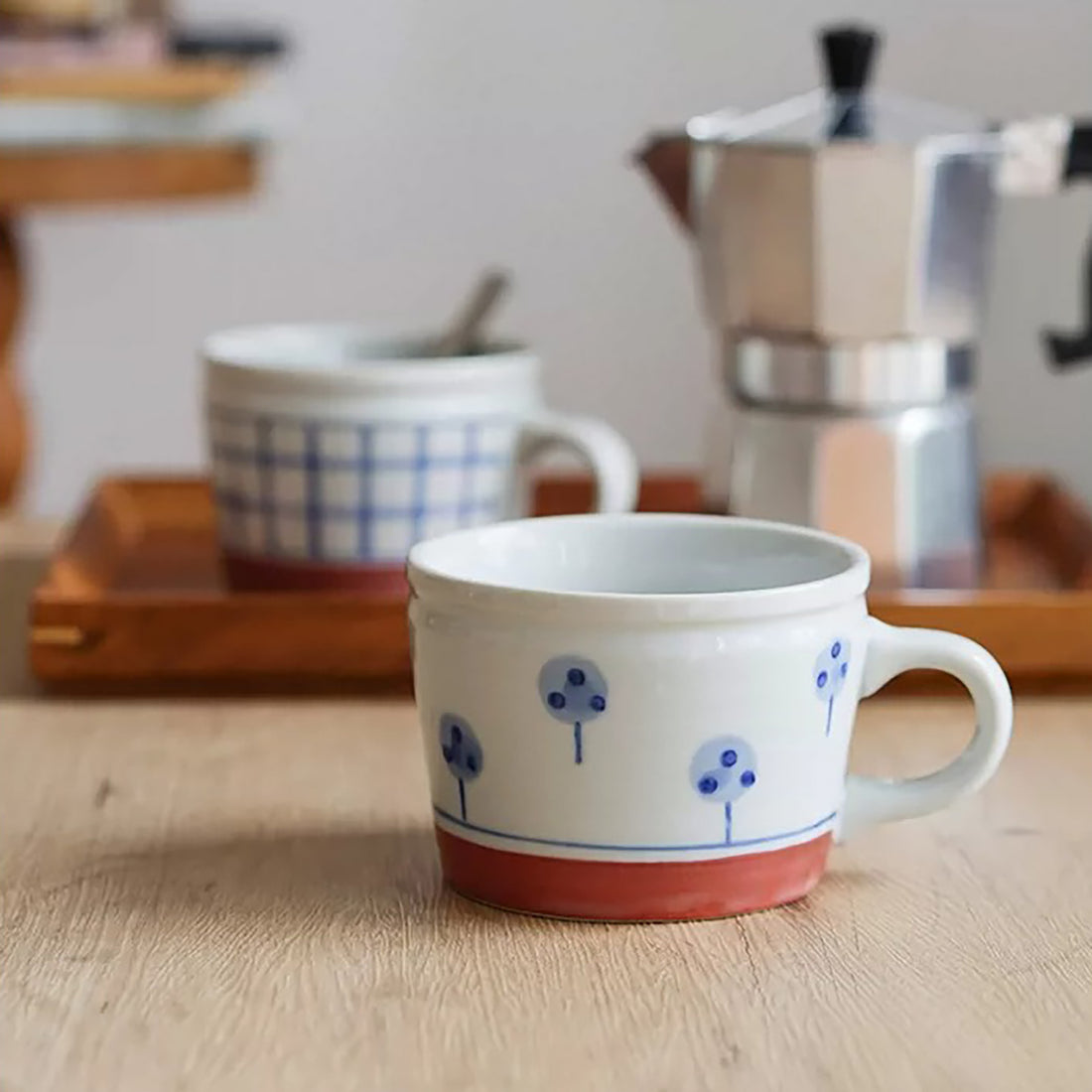 Tasse Minoyaki motif arbres et carreaux peint à la main