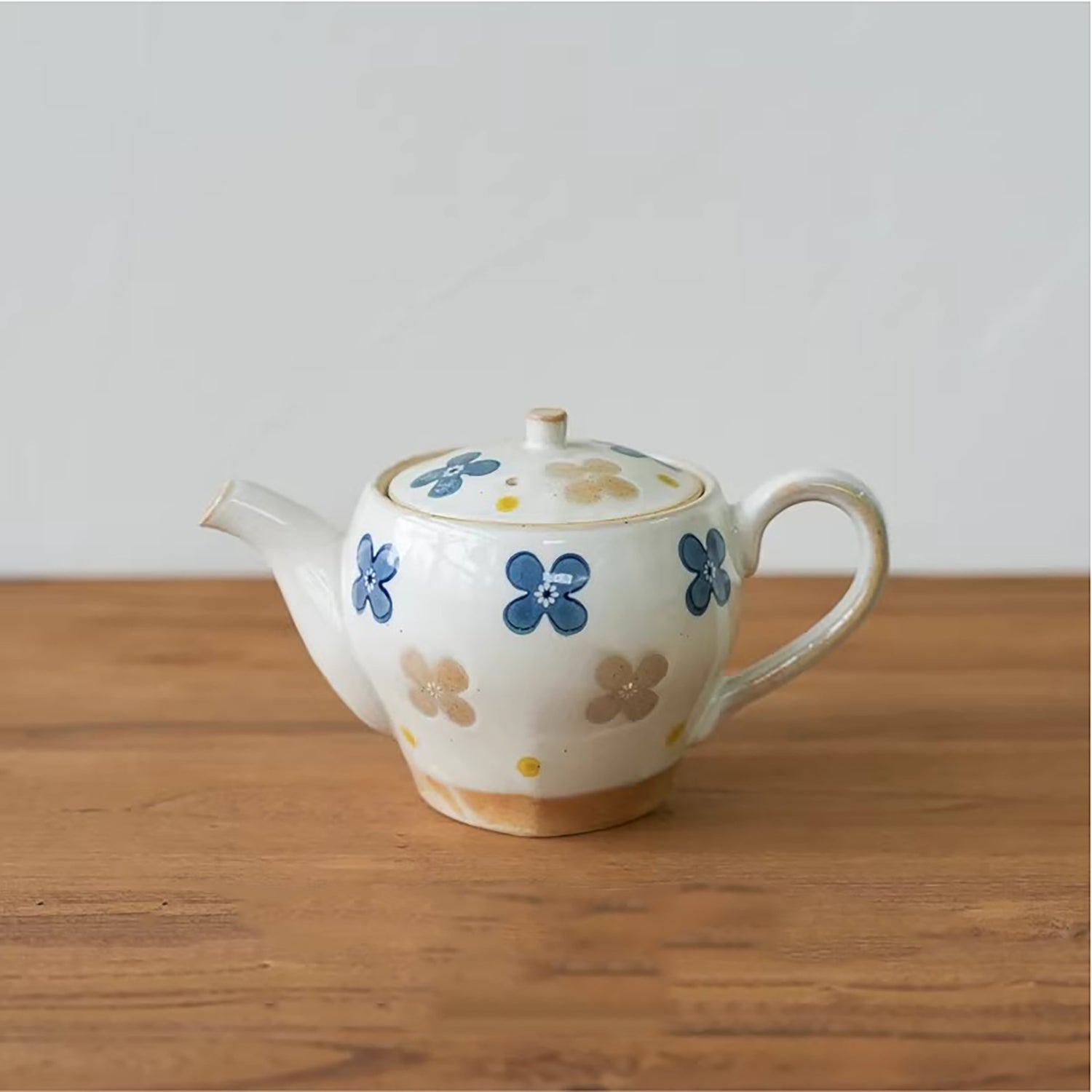 Théière artisanale Hasami-yaki motif fleur
