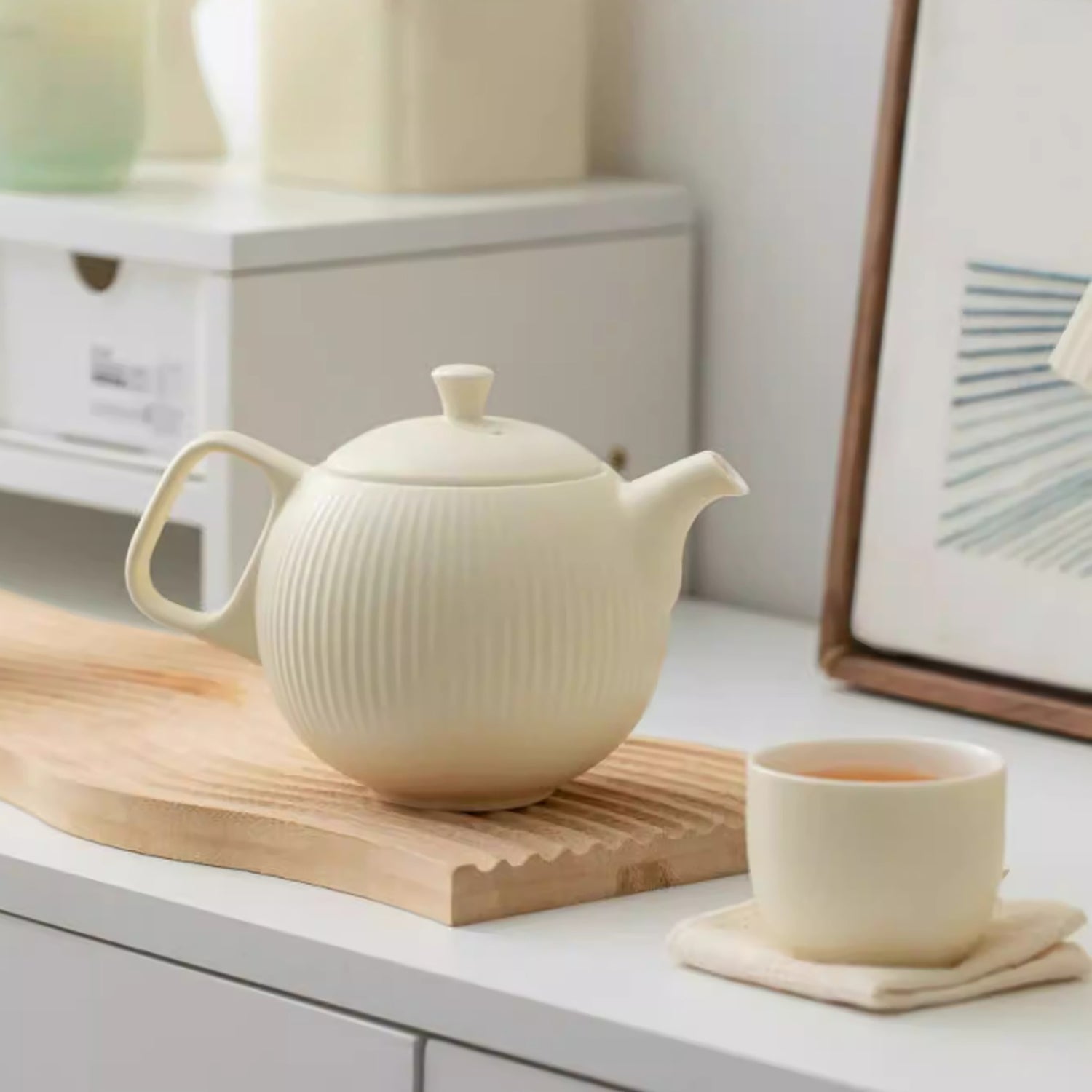 Théière grande capacité en porcelaine 