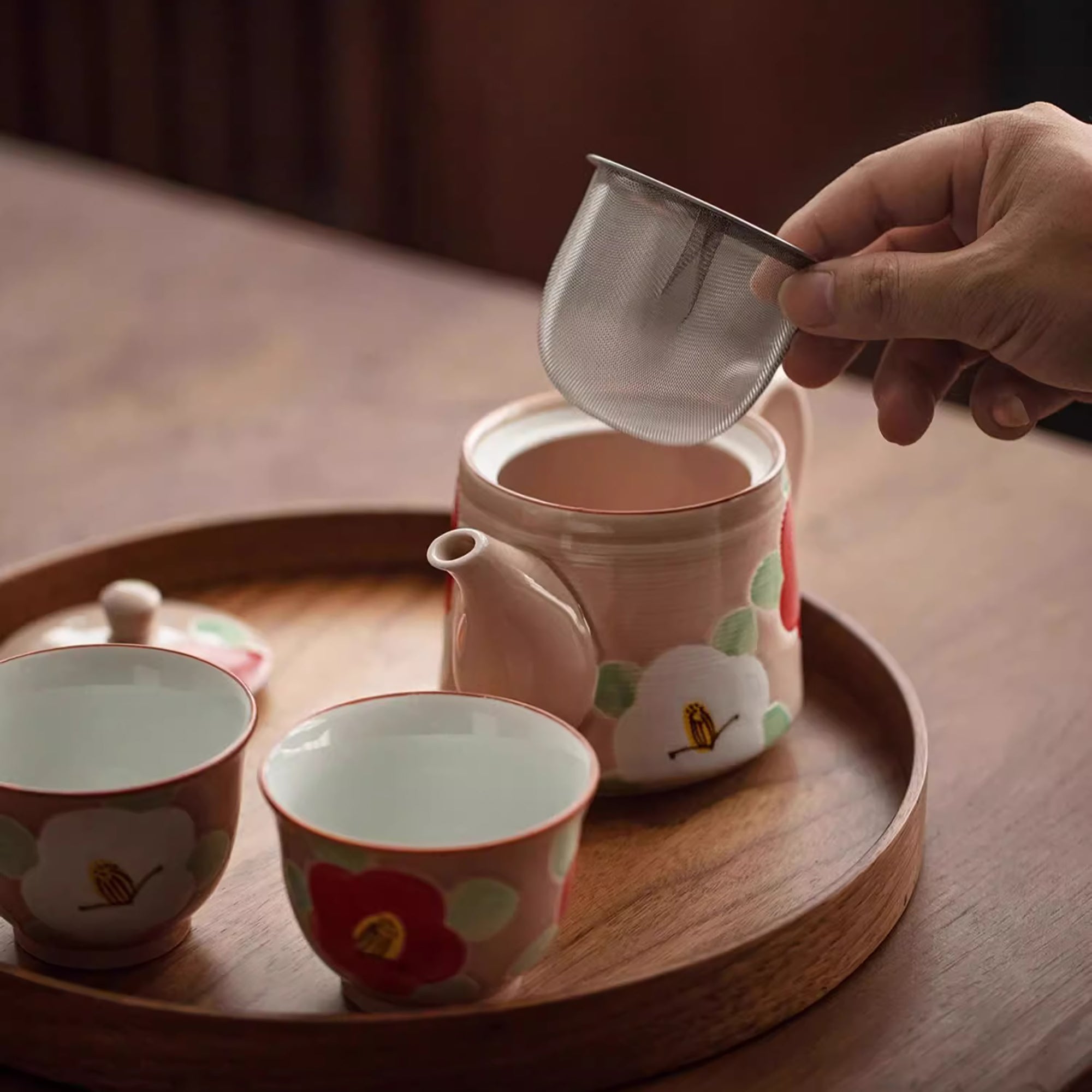 Service à thé japonais Arita yaki avec motif Camélia peint à la main