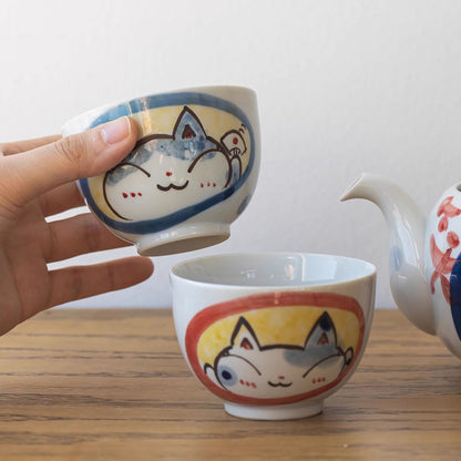 Service à thé en porcelaine Arita avec motif de chat mignon