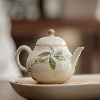 Théière en porcelaine faite à la main avec Motif osmanthus