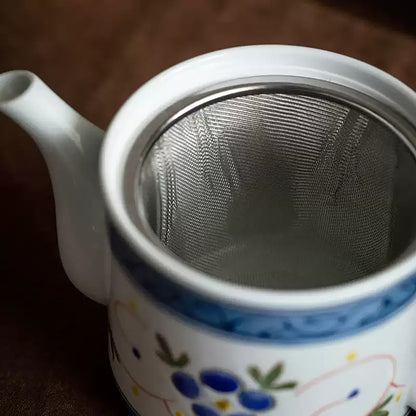 Théière en porcelaine Mino-yaki Issei Tōen décor fleurs bleues