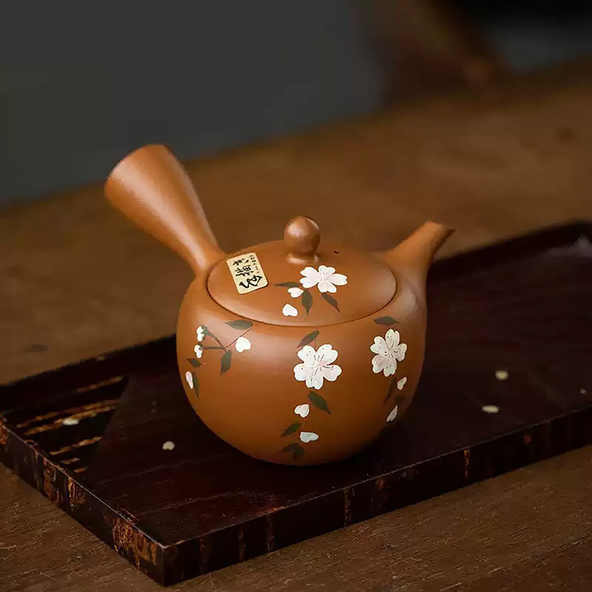 Théière kyusu latérale Tokoname-yaki décor sakura