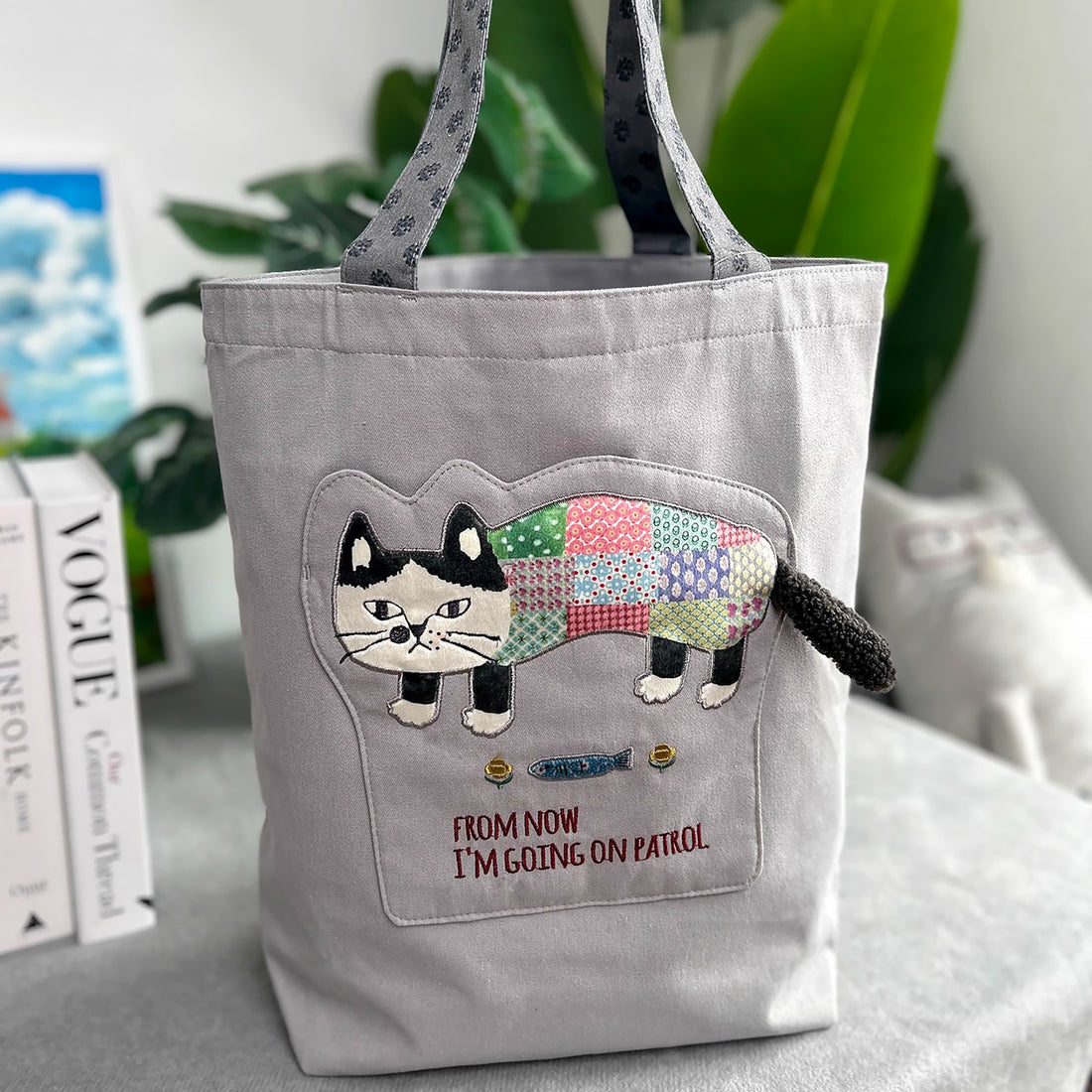 Sac cabas en toile brodée chat Kusuguru