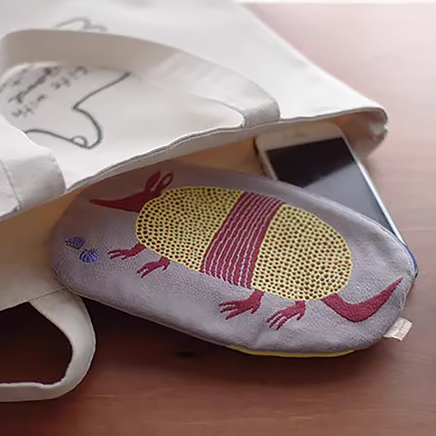 Trousse brodée japonaise Morita MiW