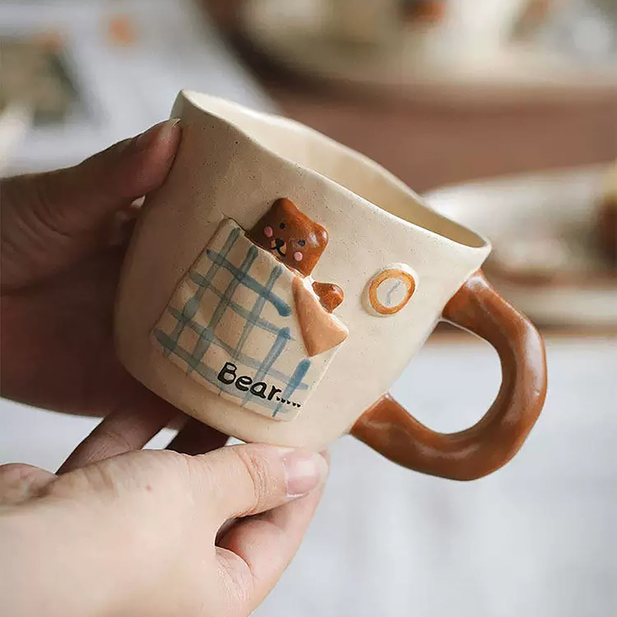 Vaisselle de petit déjeuner artisanale en céramique à motif ourson