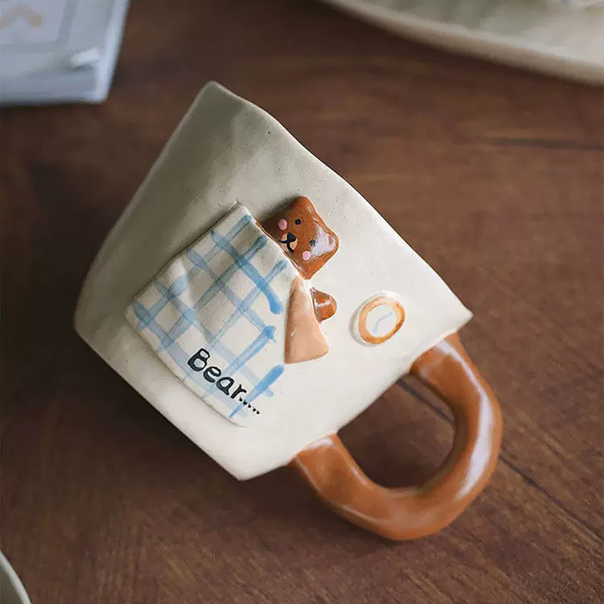Vaisselle de petit déjeuner artisanale en céramique à motif ourson