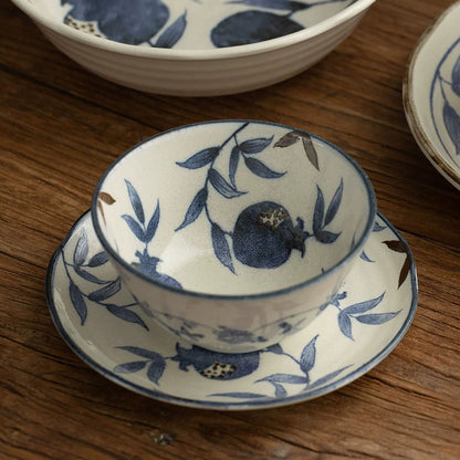 Vaisselle Mino-yaki en céramique à motifs de grenade bleus