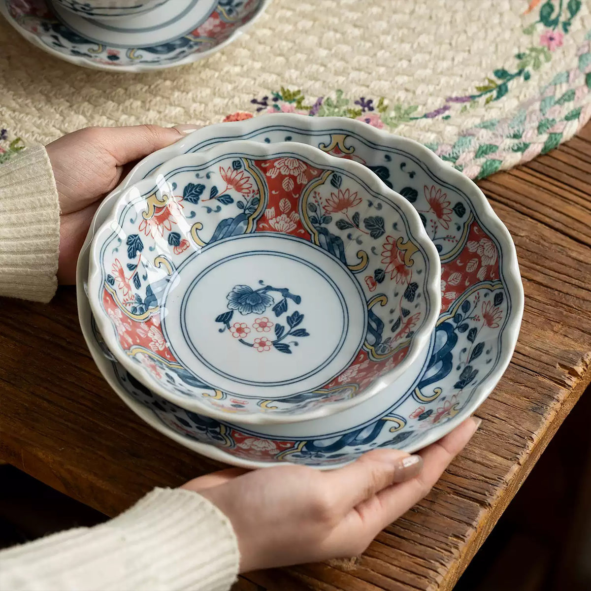 Vaisselle Mino-yaki à motifs de pivoines traditionnelles
