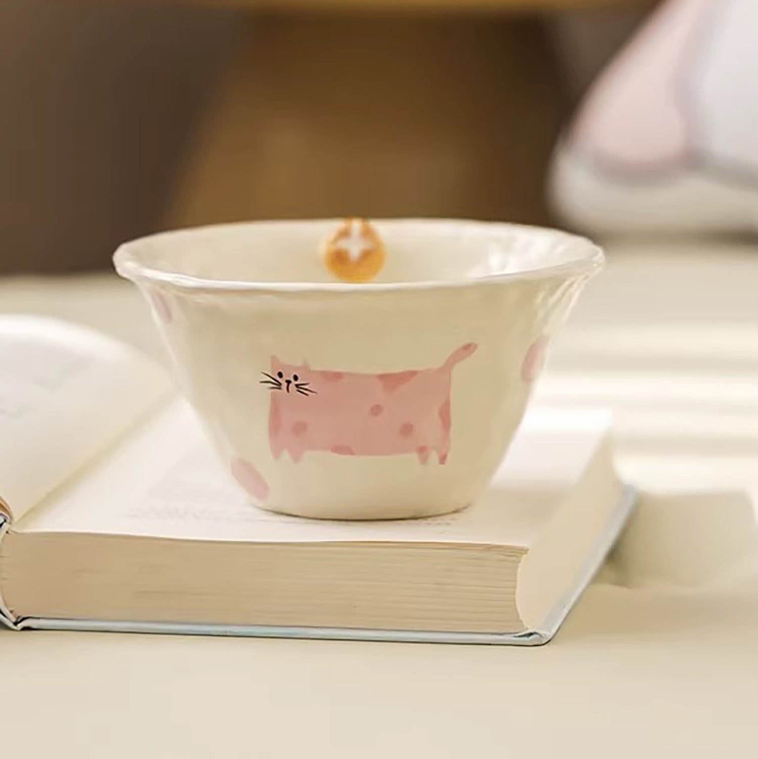 Vaisselle en céramique peint à la main avec motif chat