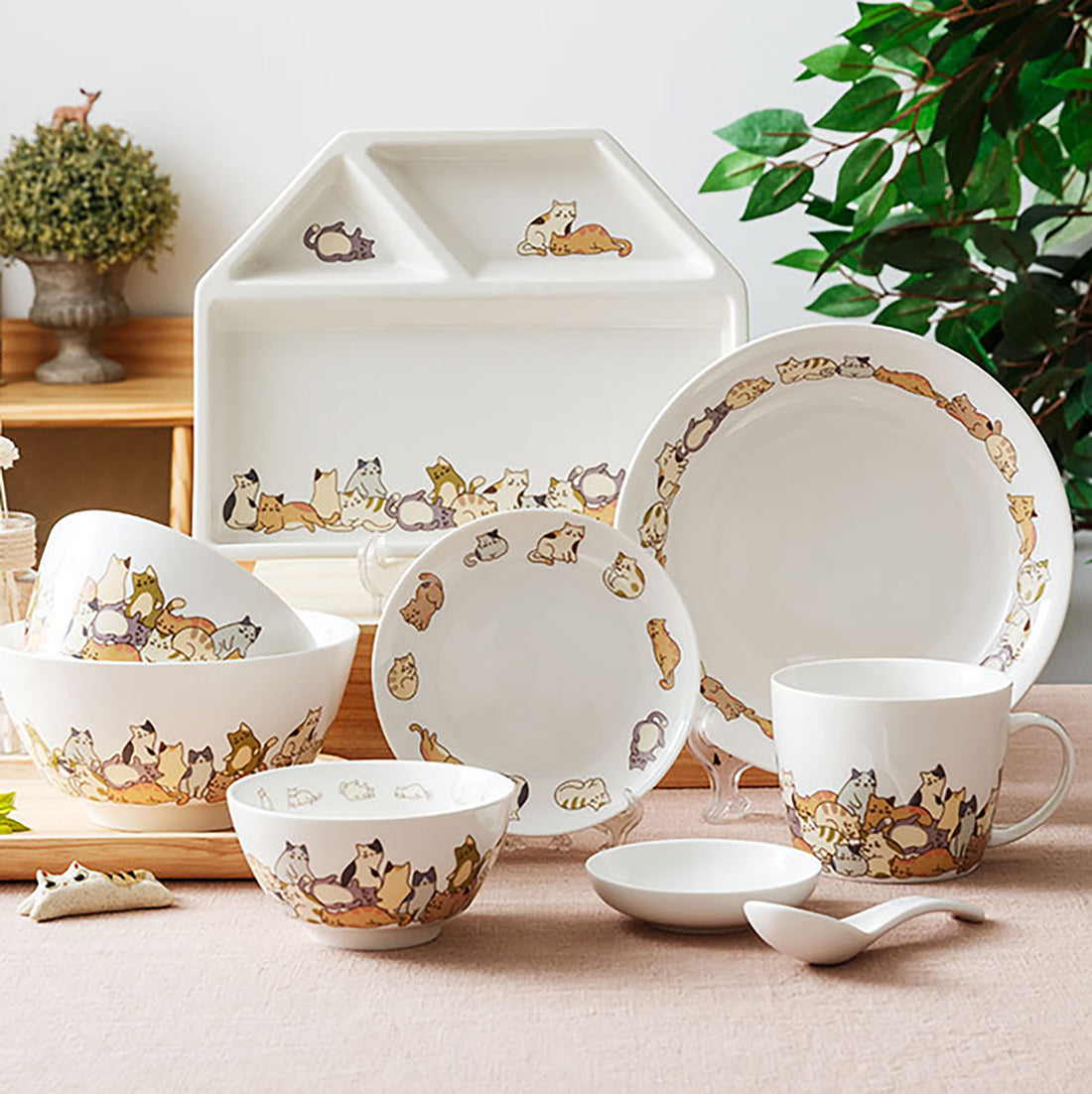 VAISSELLE avec motif de CHAT pourENFANT