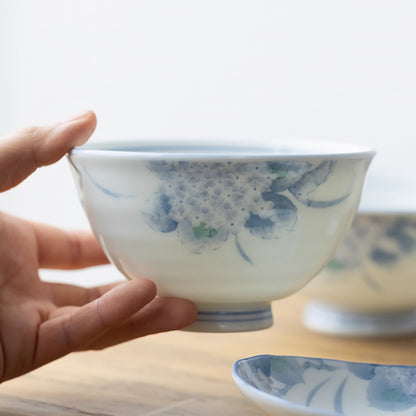 Vaisselle en porcelaine Minoyaki avec Motif hortensia