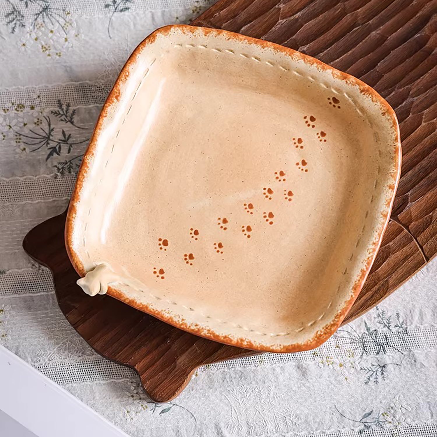 Assiettes et bols artisanaux