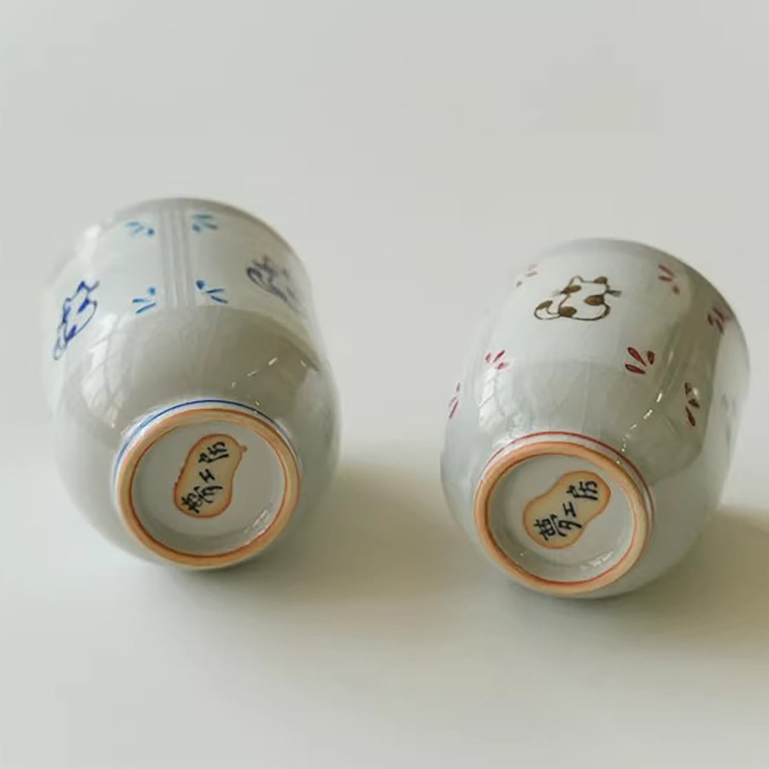 Tasse yunomi  Seto-yaki motif chat dos 