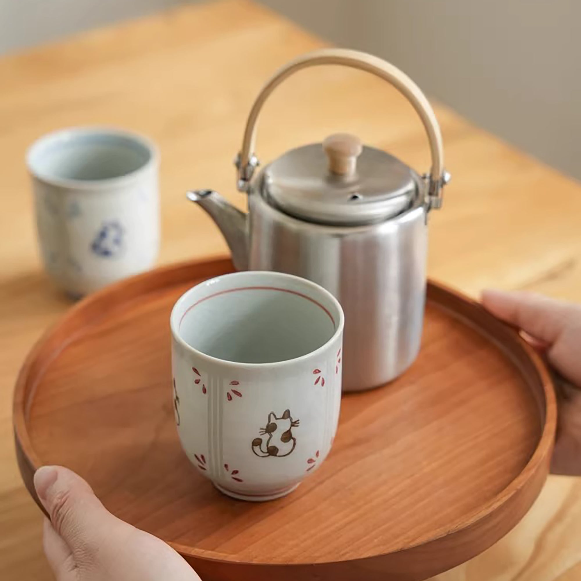 Tasse yunomi  Seto-yaki motif chat dos 
