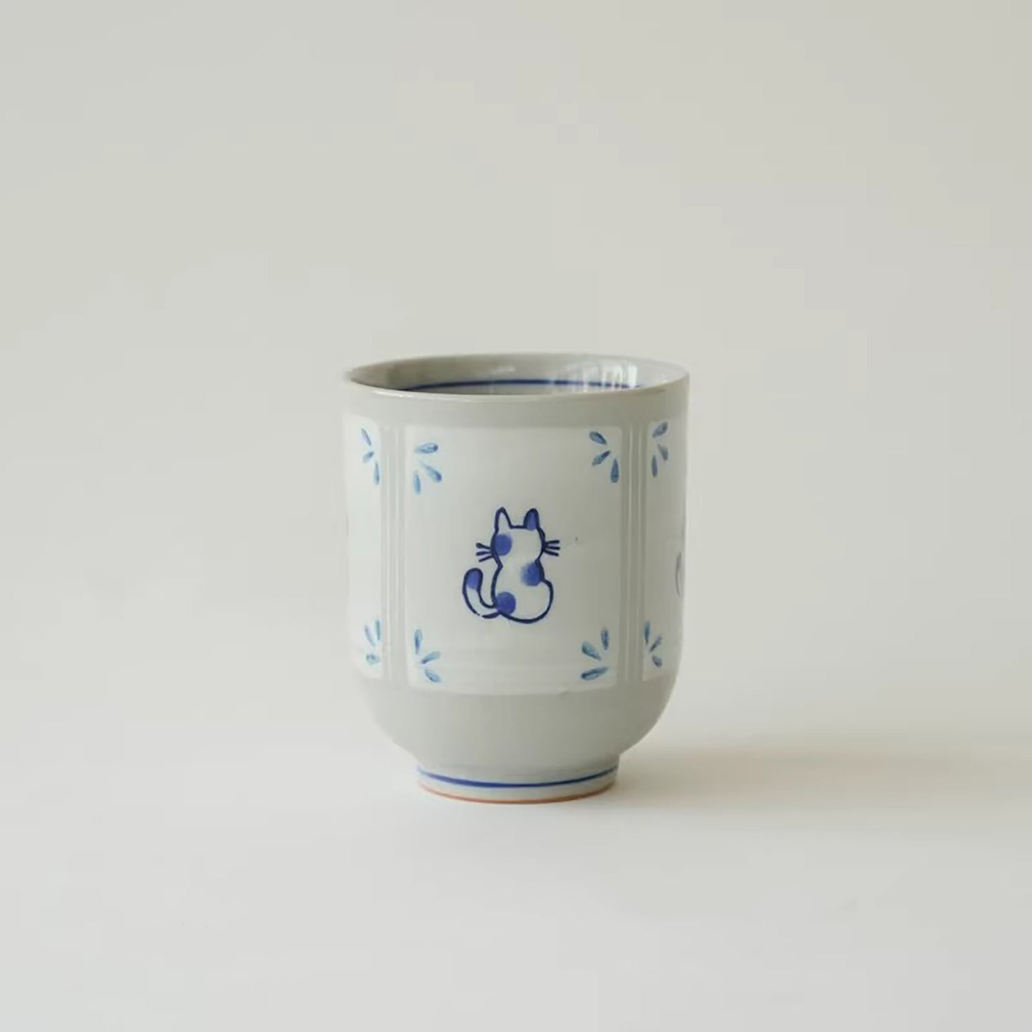 Tasse yunomi  Seto-yaki motif chat dos 