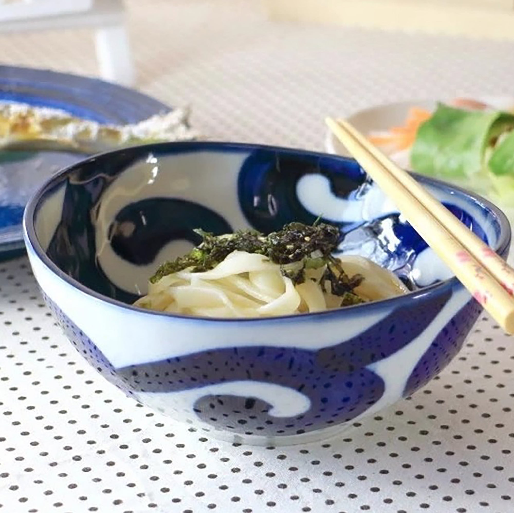 Bol en céramique Minoyaki Hidatakayama forme ovale