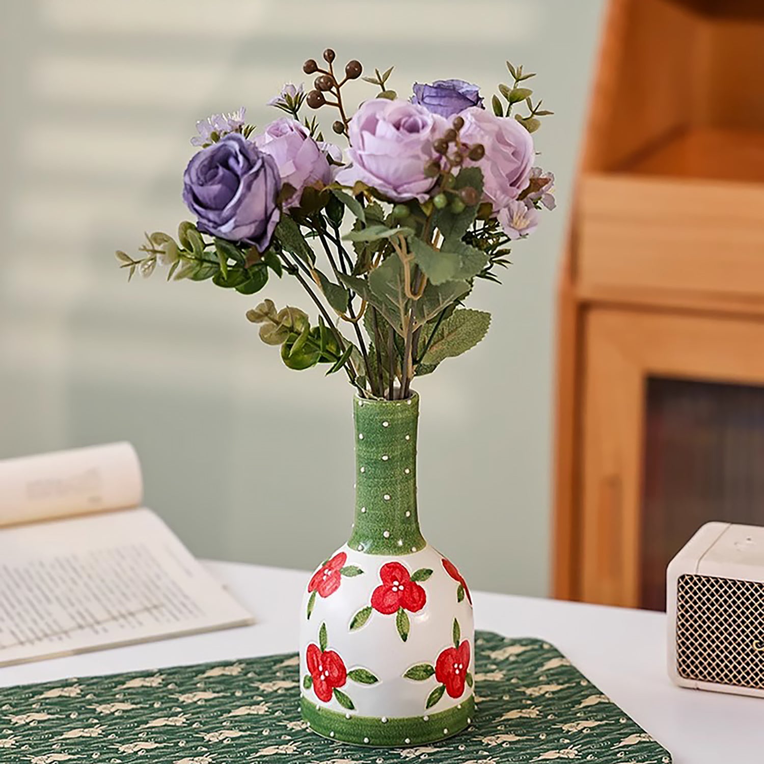 Vase en céramique fait main avec Motifs floraux