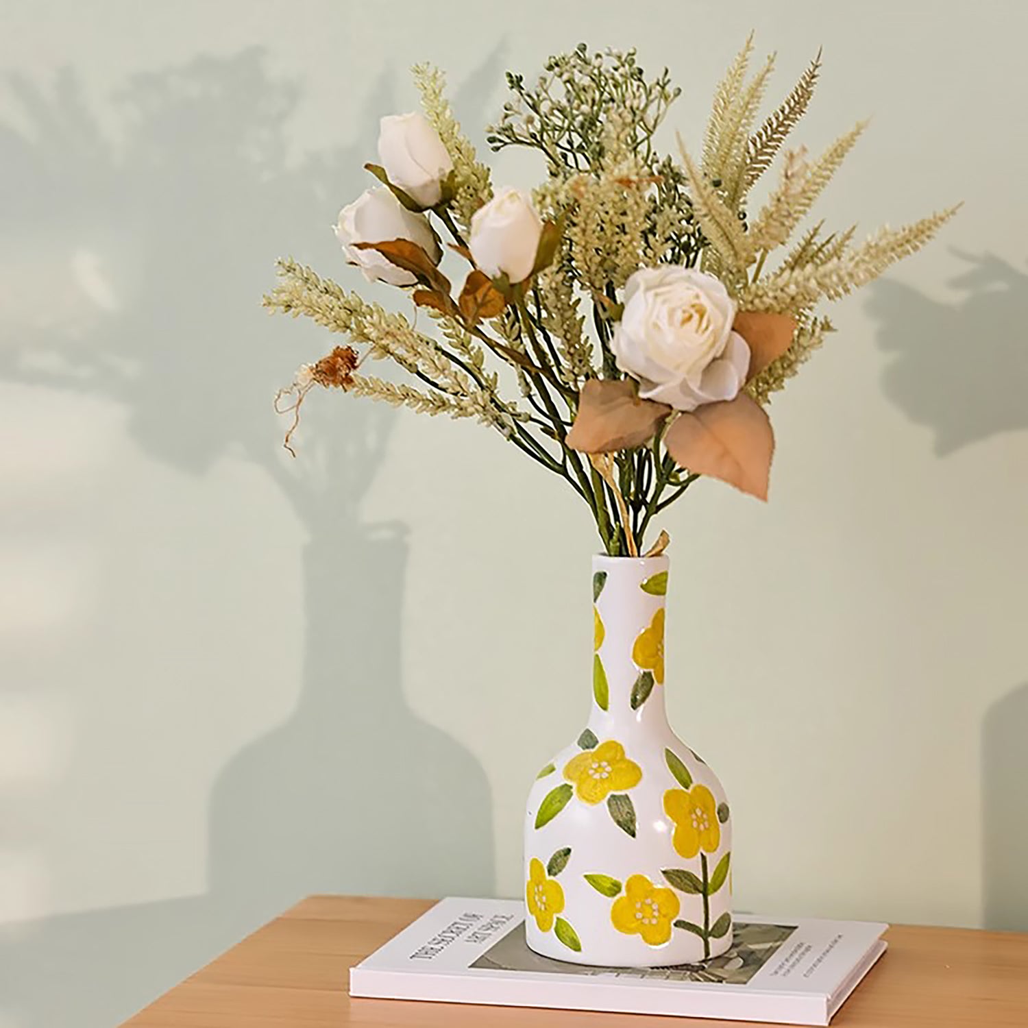 Vase en céramique fait main avec Motifs floraux