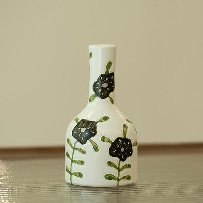 Vase en céramique avec motif chat noir