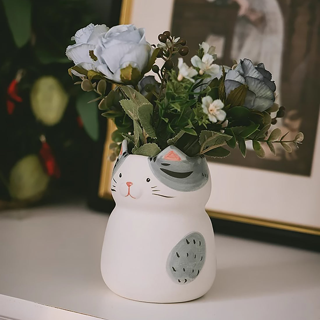 Vase en céramique en forme de chat