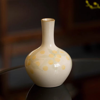 Vase en céramique avec motif loquat et osmanthus