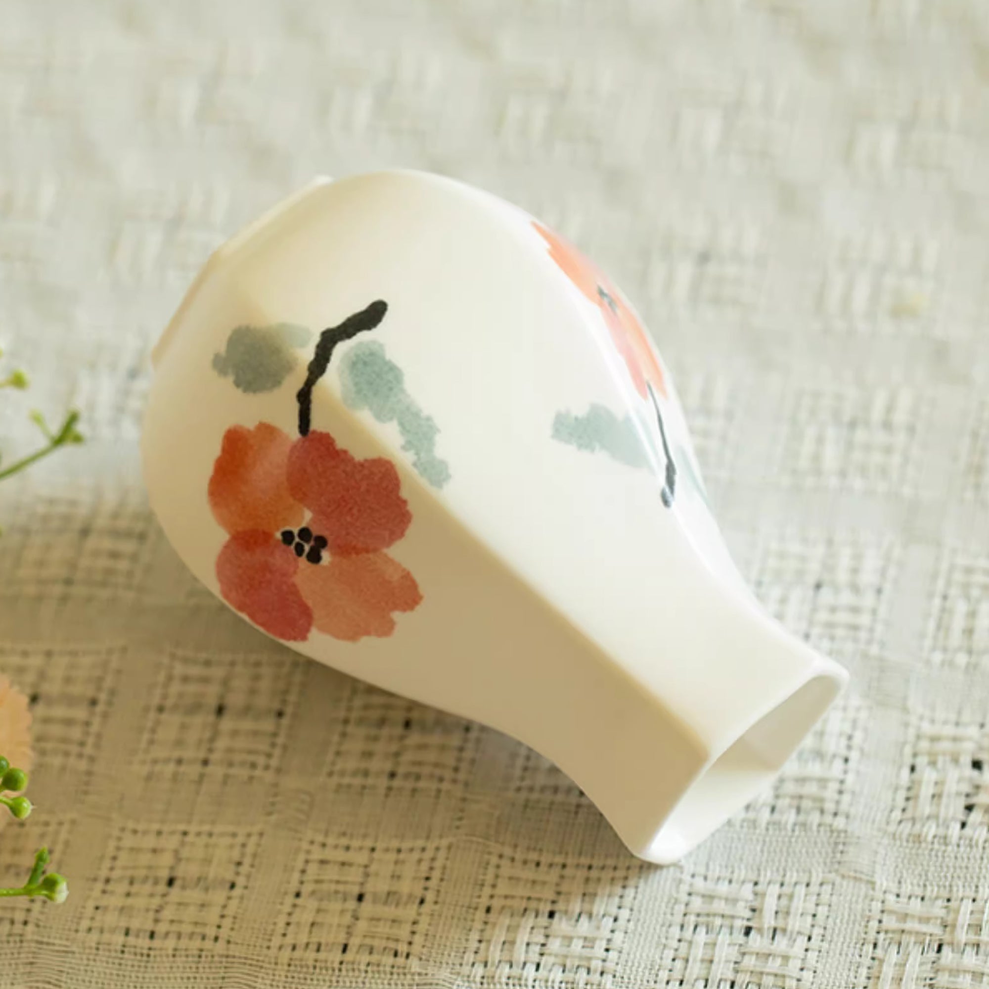 Vase en céramique peint à la main motif floral