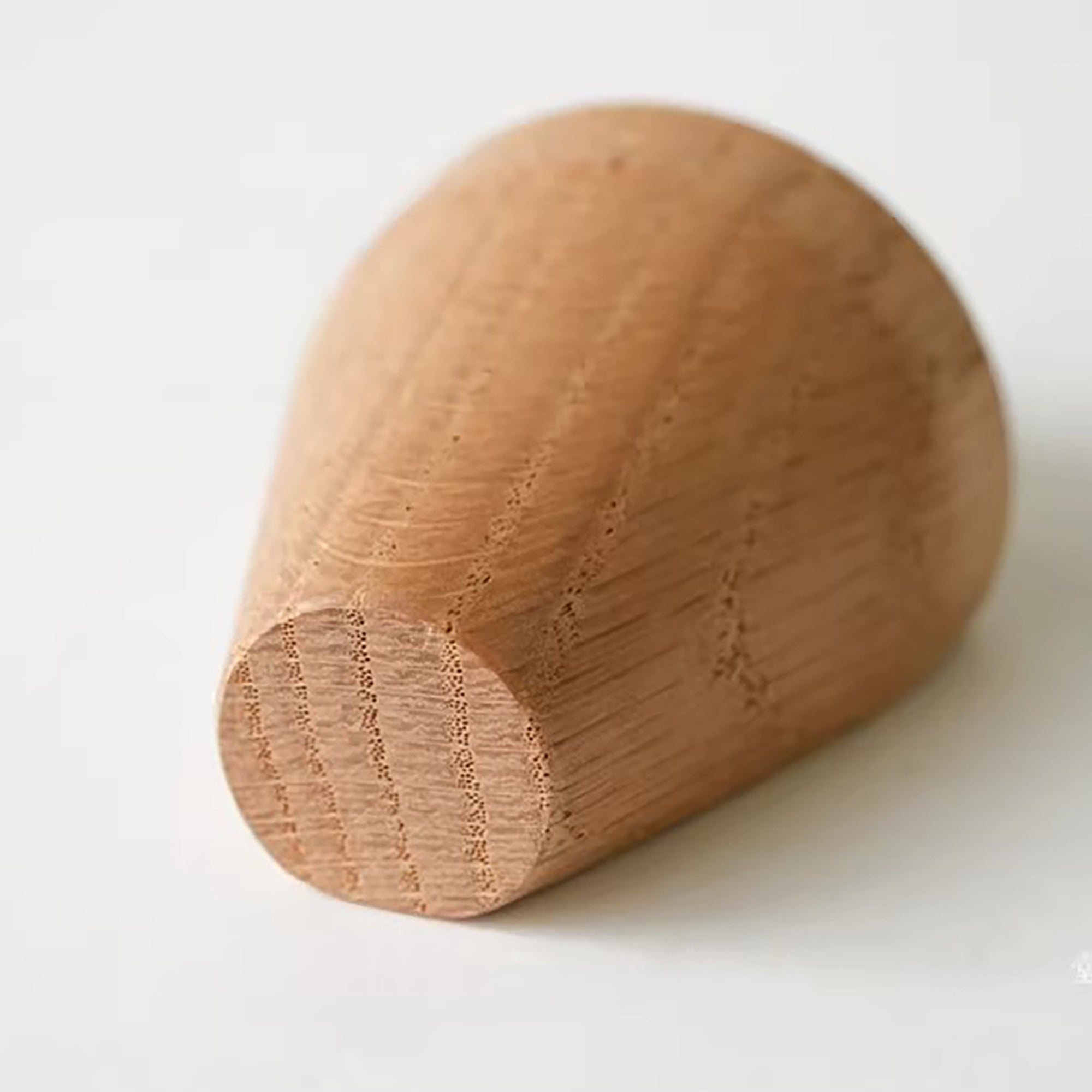 Vase magnétique en bois