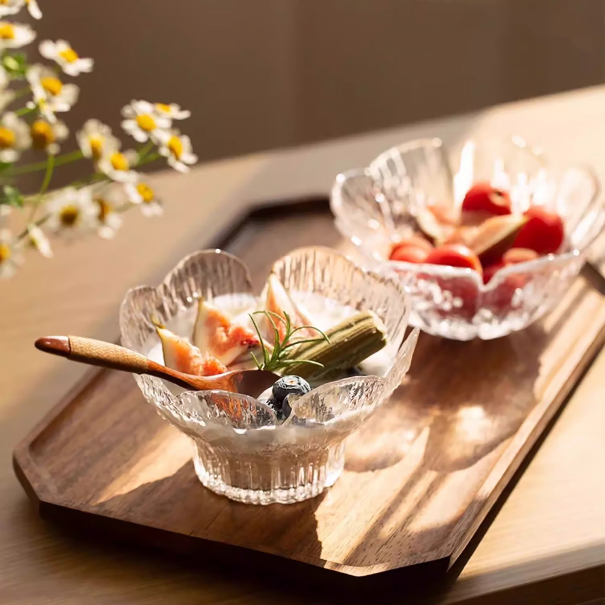 Bol en verre motif fleur bord irrégulier