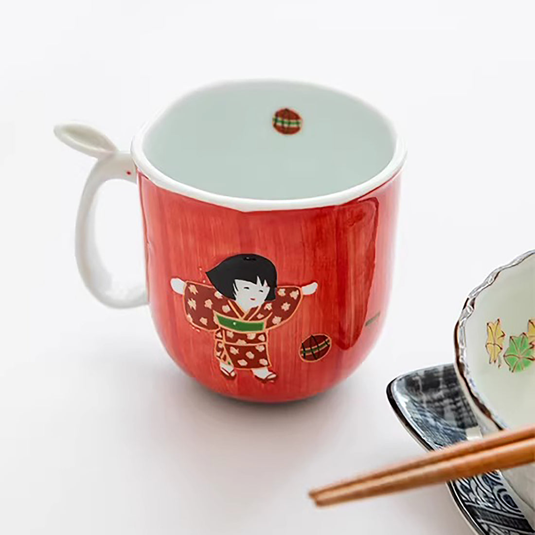 Mug Arita enfant en kimono