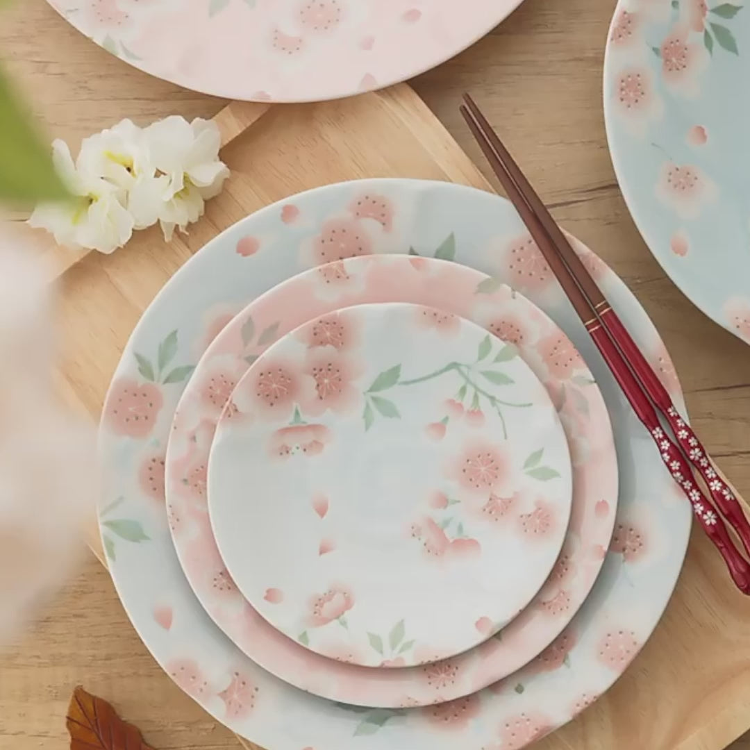 Assiette  avec motif romantique sakura
