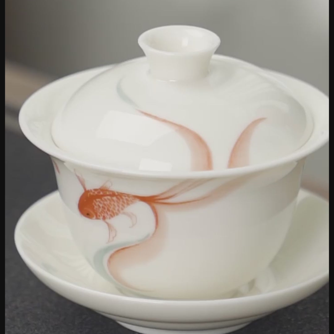 Gai wan en porcelaine blanche avec design bonheur de poisson